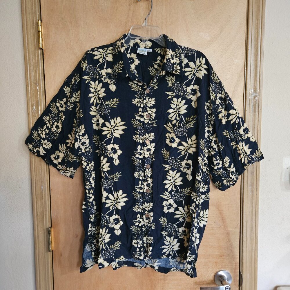 Coconut Beach Hawaiian Shirt XXL  Pineapple Print Navy Cream